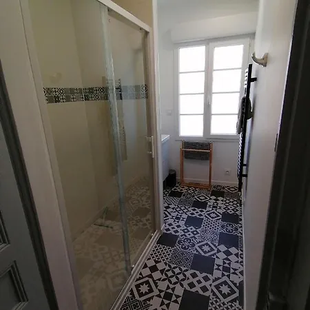 Proche Gare Et Centre-ville De Emplacement Idéal Poitiers