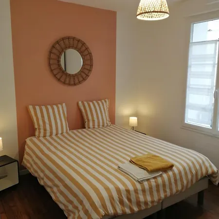 Proche Gare Et Centre-ville De Emplacement Idéal Poitiers