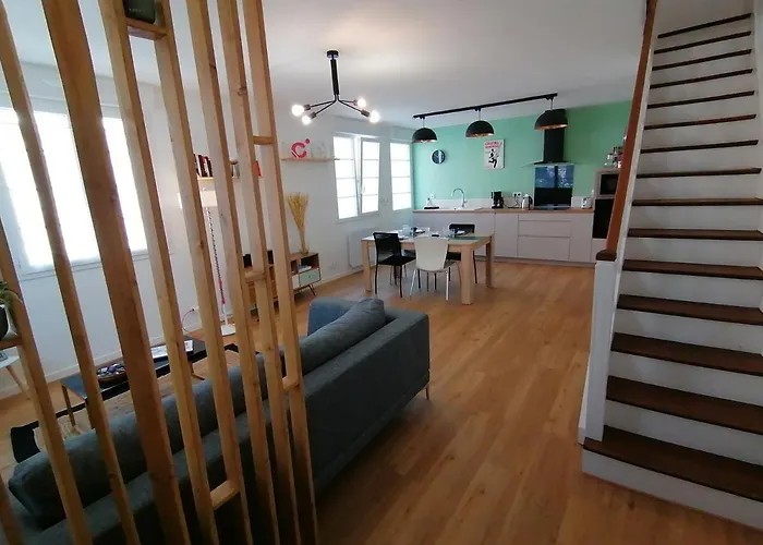 Сasa de vacaciones Proche Gare Et Centre-ville De Emplacement Idéal Poitiers