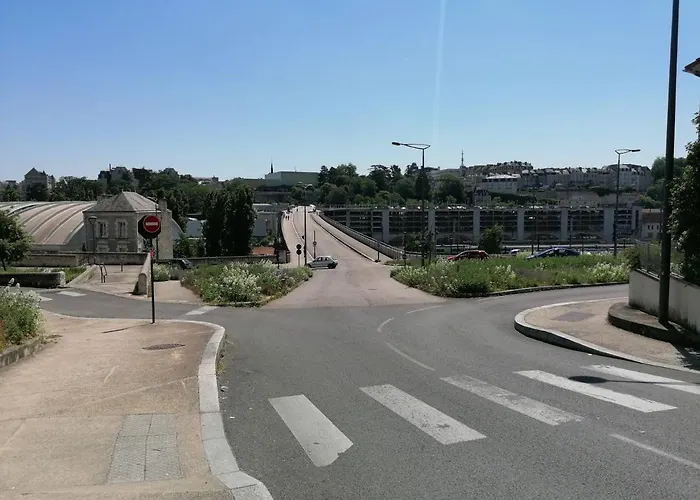 Proche Gare Et Centre-ville De Emplacement Idéal * Poitiers