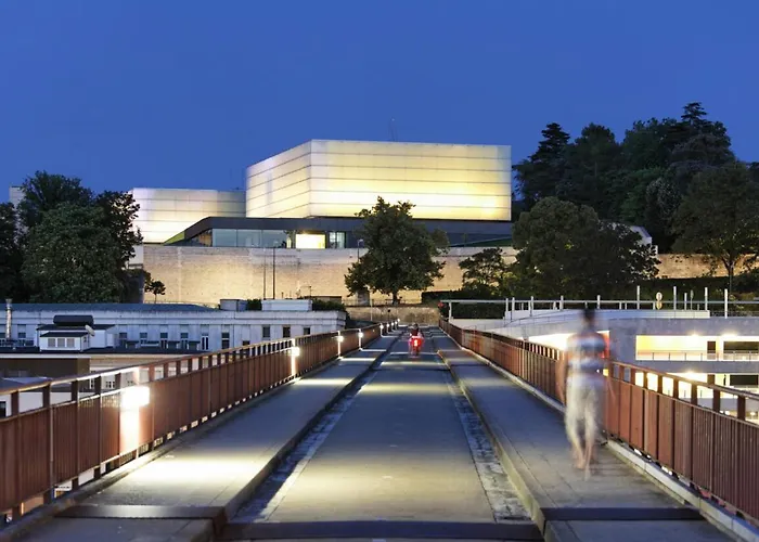 Proche Gare Et Centre-ville De Emplacement Idéal Сasa de vacaciones