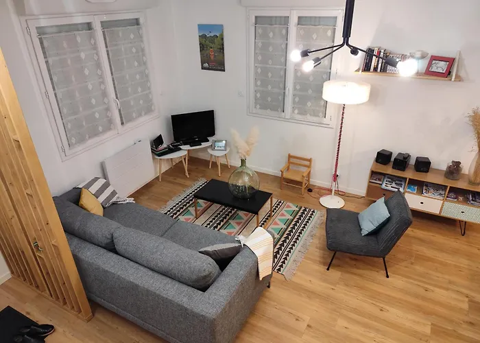 Сasa de vacaciones Proche Gare Et Centre-ville De Emplacement Idéal Poitiers